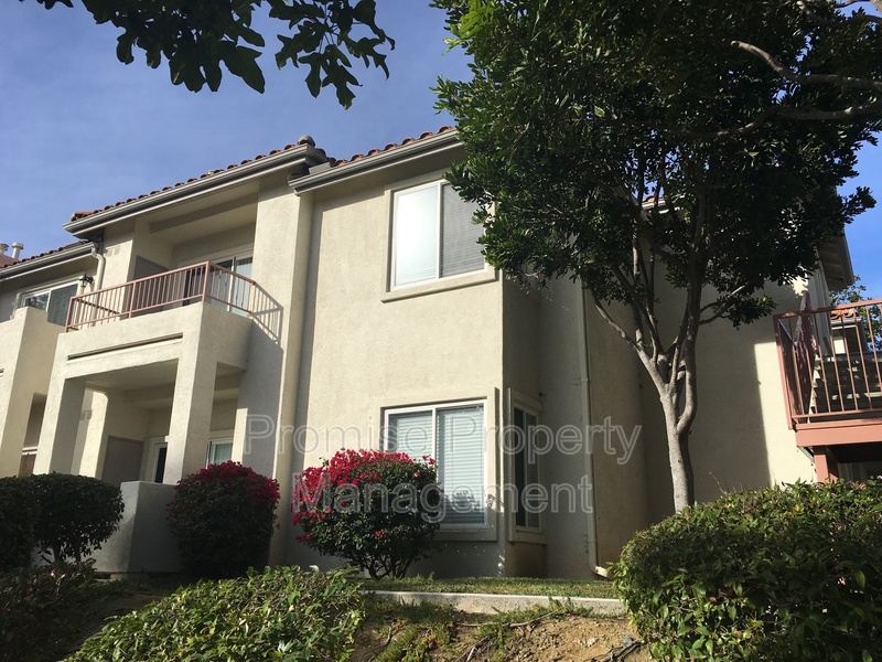 Oceanside Condo: 565 Lands End Way