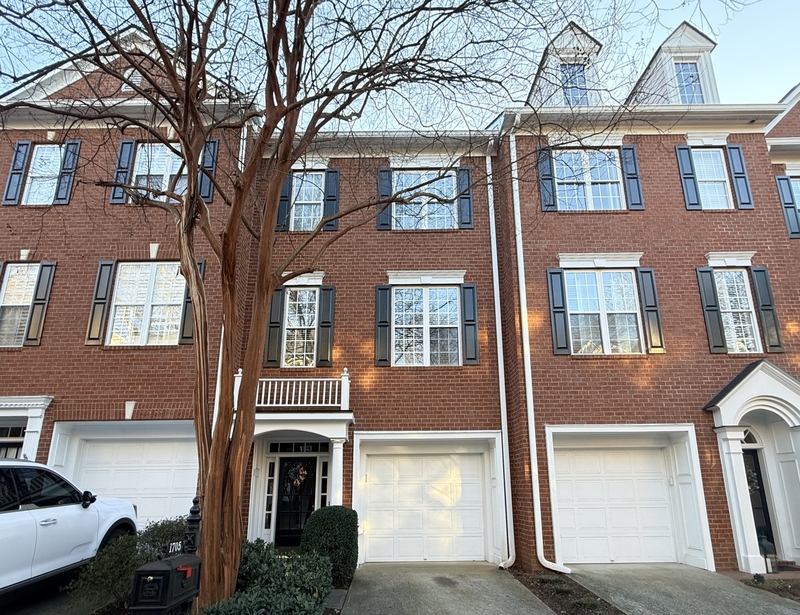 Roswell Condo: 1705 Waters Edge Trail