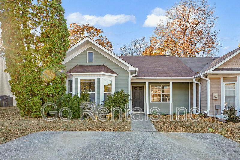 Pelham House: 3507 Wildewood Drive