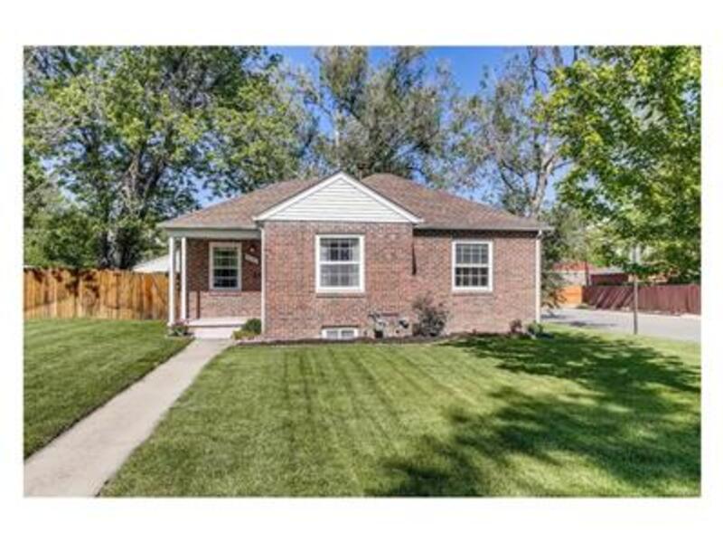 Denver House: 2995 Leyden Street