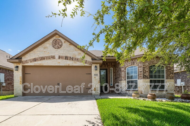 San Antonio House: 8003 Oxbow Way