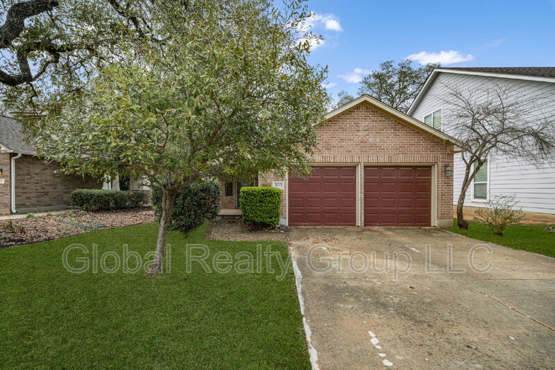 San Antonio House: 5615 Southern Knoll