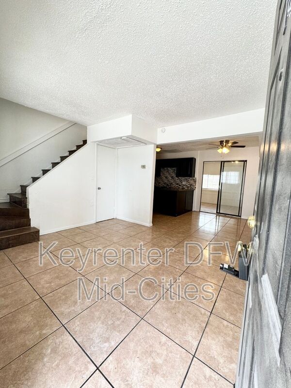 Hutchins Condo: 1117 Franklin Drive