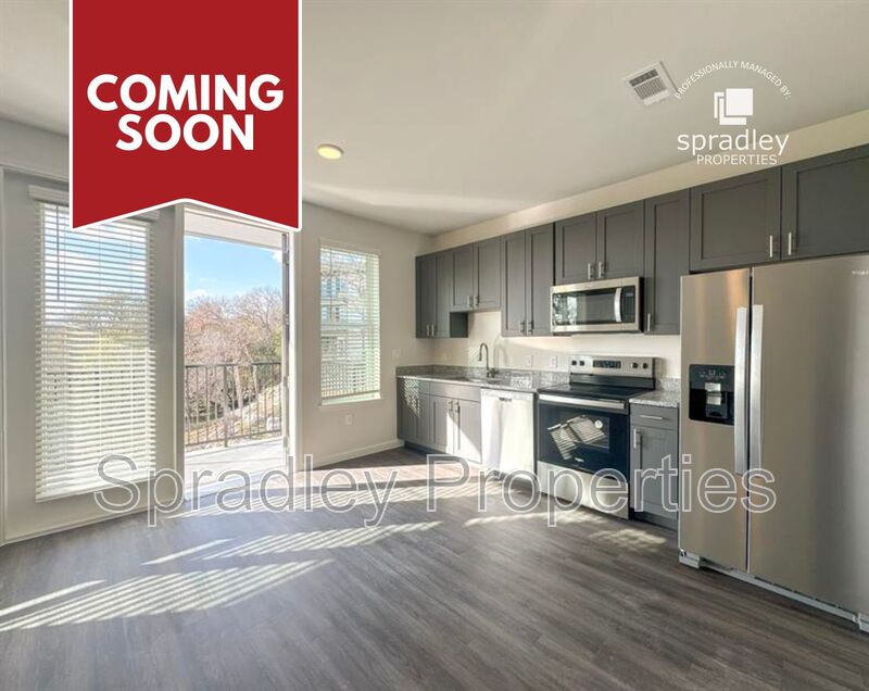 Belton Condo: 710 Shine St. Apt 2307