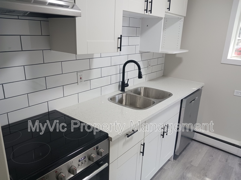 Edmonton Condo: 10045 154 Street NW