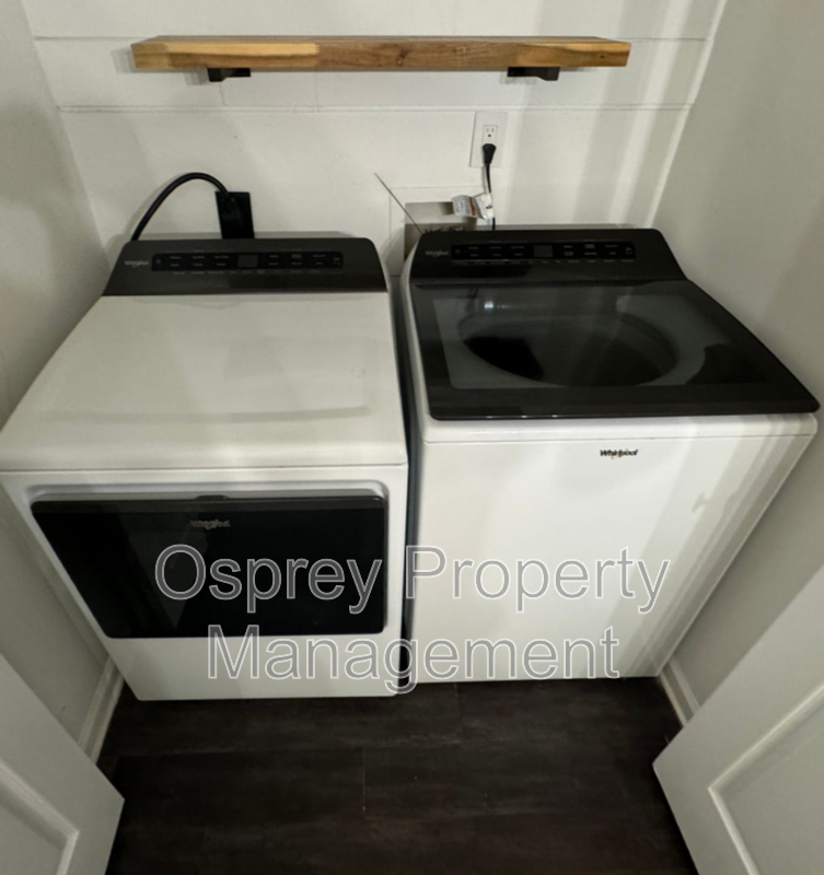 Introducing a charming home located in the heart of Suffolk ¨ASK ABOUT OUR ZERO DEPOSIT¨ - Photo 15