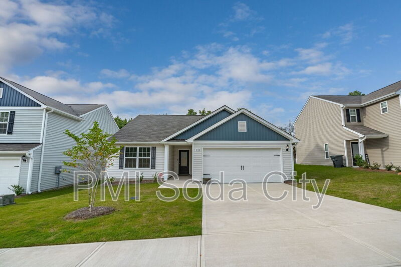 Elgin House: 348 Sundew Rd