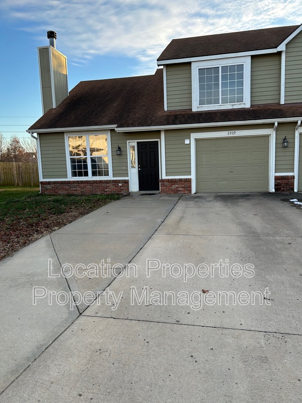 Lawrence Townhome: 2709 Harrison Place - 1