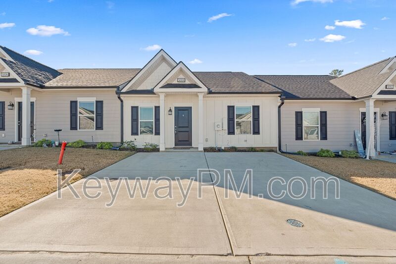 Grovetown House: 5004 Greer Drive