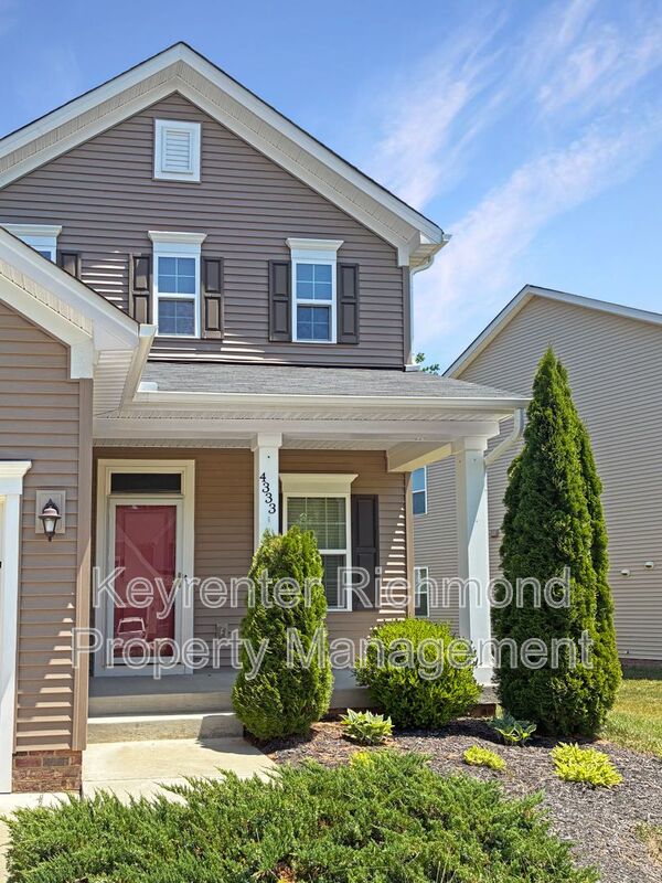 Richmond House: 4333 Kenmare Lane