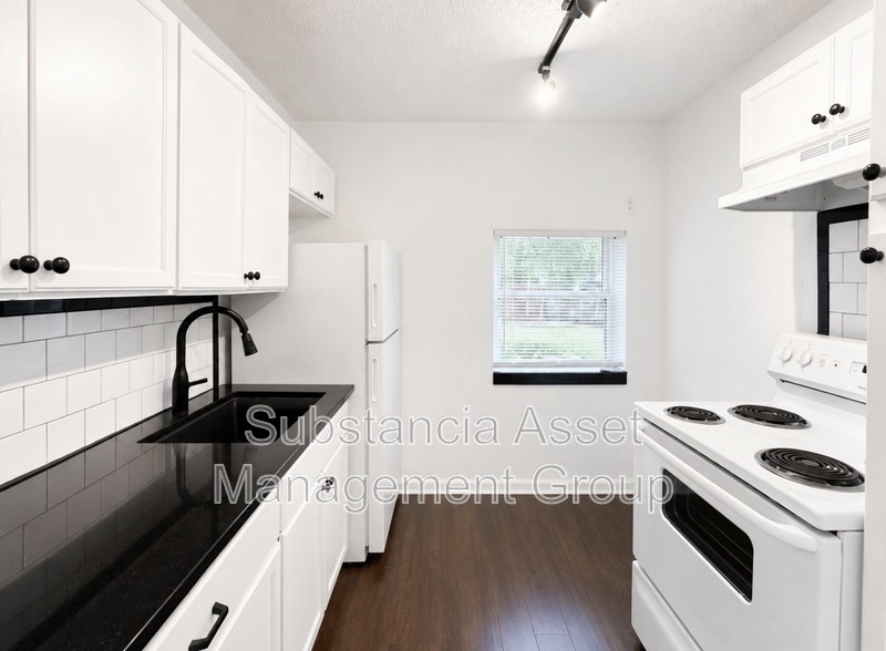 Oklahoma City Condo: 1722 N Lindsay Ave - 3