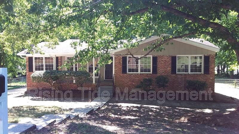 Center Point House: 1644 5th St NW