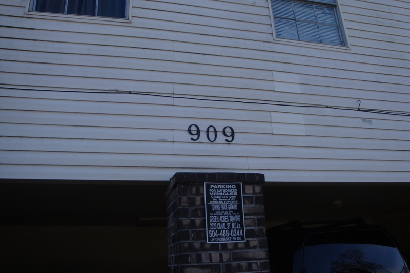 Gretna Condo: 909 West Monterey, Apartment C