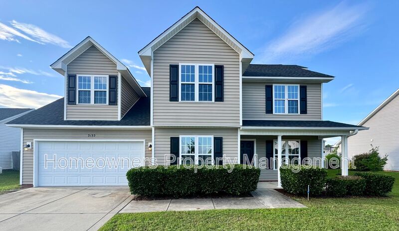 Fayetteville House: 2132 Yellowbrick Road