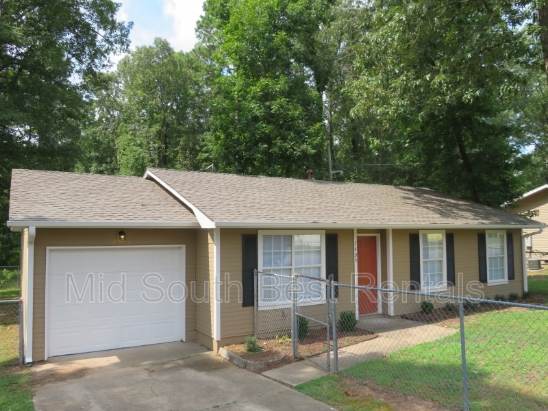 Little Rock House: 7405 Deer Meadow Dr