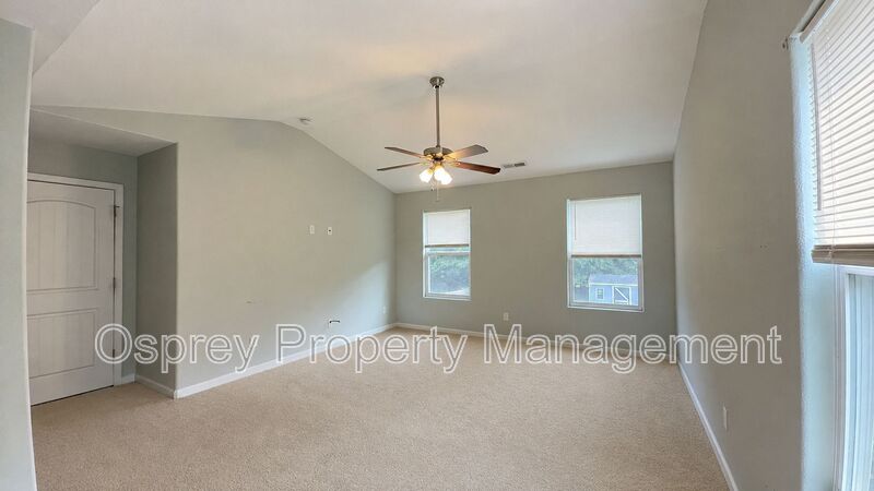 Spacious 4-Bedroom Norfolk Home with Fenced Yard, Deck & 2-Car Garage - Photo 10