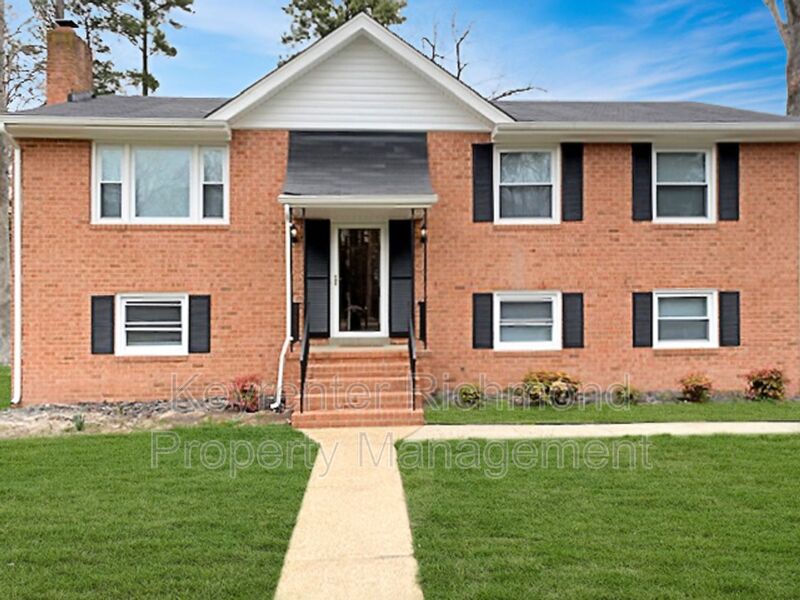 Request a Viewing for 10200 W Huguenot Road Tenant Turner