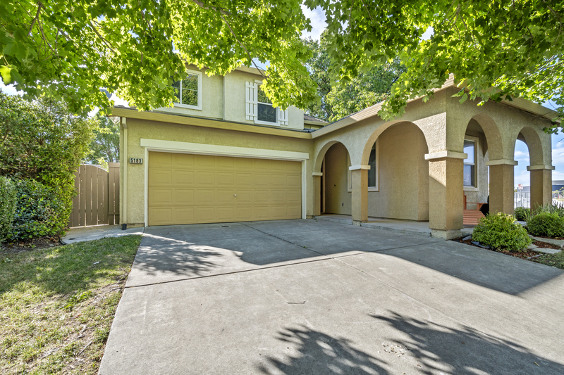 Sacramento House: 5183 Bissett Way