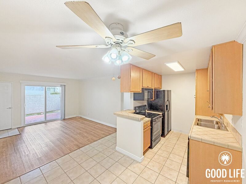 La Mesa Condo: 5425 Lake Murray Blvd
