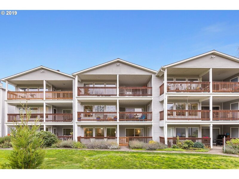 Portland Condo: 6734 N Richmond Ave - 1