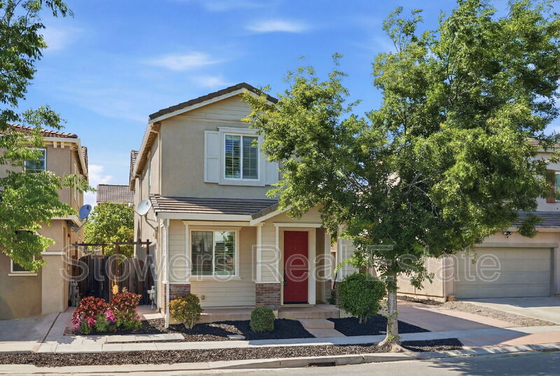 Mountain House House: 651 North Andalusia Way