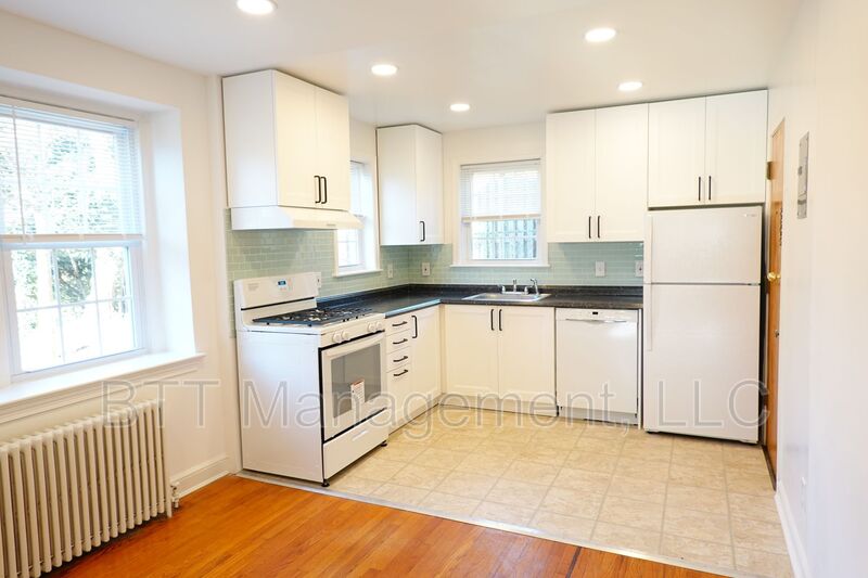 Takoma Park Condo: 8109 Greenwood Avenue