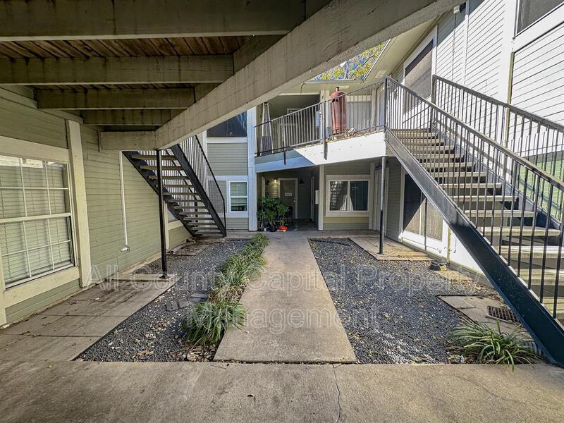 Austin Condo: 4500 Witham Lane