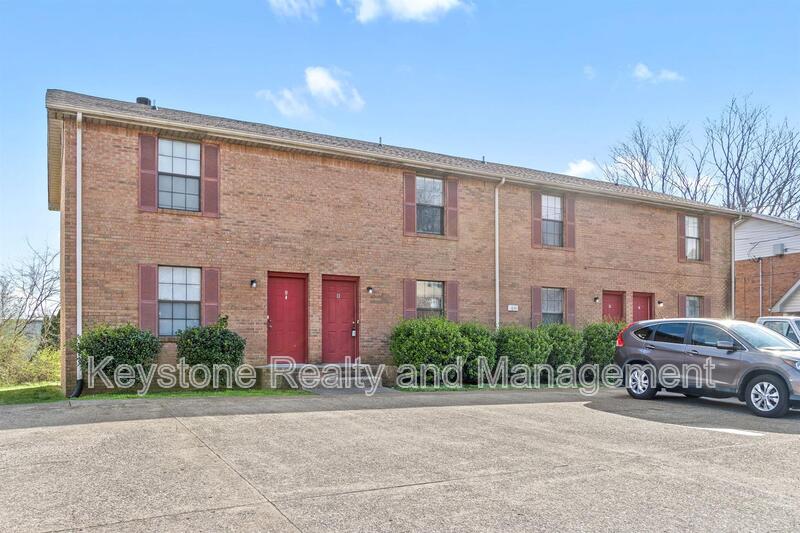 Unit C
Clarksville Townhome: 1630 Baltimore Drive