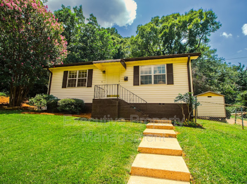 Birmingham House: 1623 Wharton Avenue