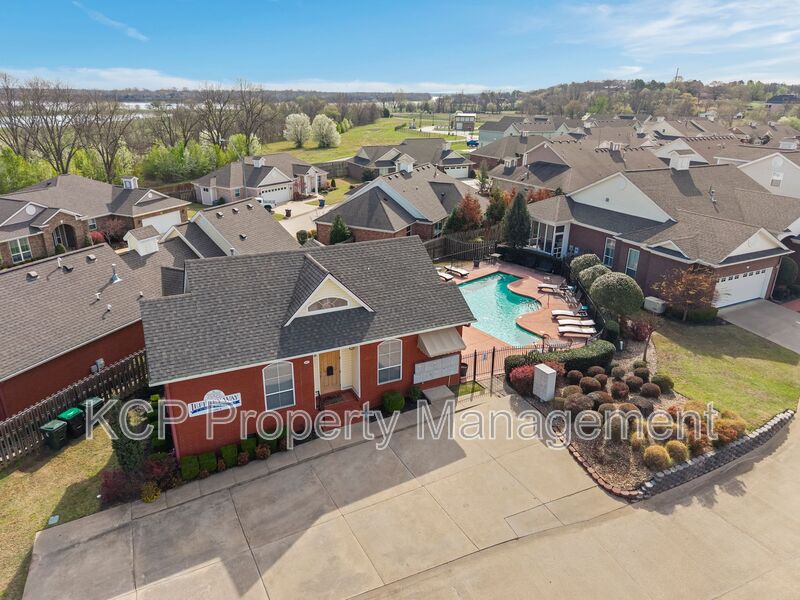 Fort Smith Condo: 66 Jeffrey Way