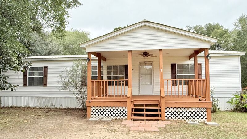 Pace House: 3936 Griffith Rd.