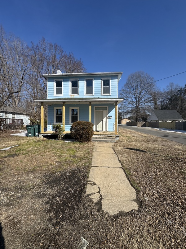 Richmond House: 5113 Futura Ave