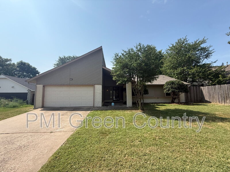 Tulsa House: 7530 East 78th Street