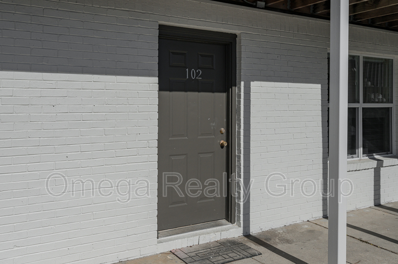 Huntsville Apartment: 3330 Meridian St N