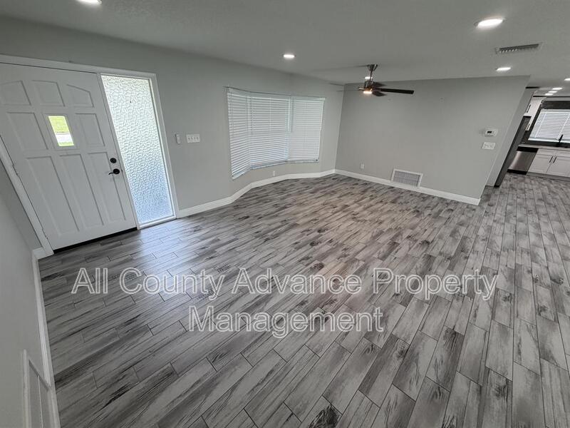Main Rental Photo 8