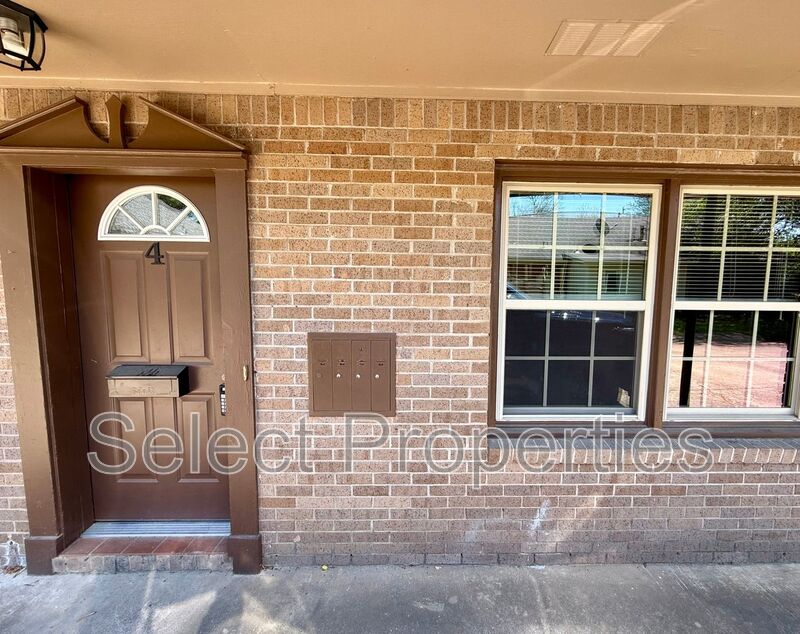 Jonesboro Condo: 819 Matthews