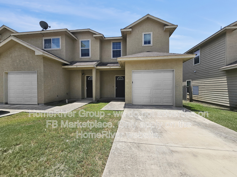 San Antonio Townhome: 6414 Melanzane Ave
