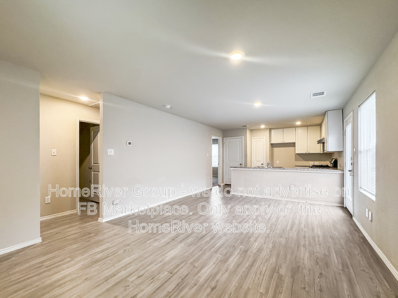 San Antonio House: 9718 Littleton Grist