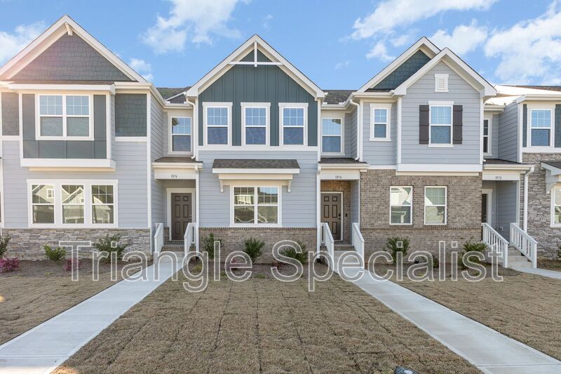 Wake Forest House: 1876 Knights Crest Way