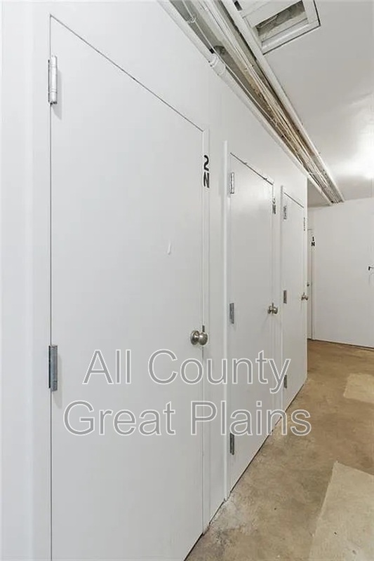 Main Rental Photo 18