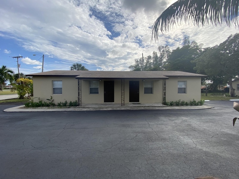 Riviera Beach Condo: 2949 Avenue J, Unit 4