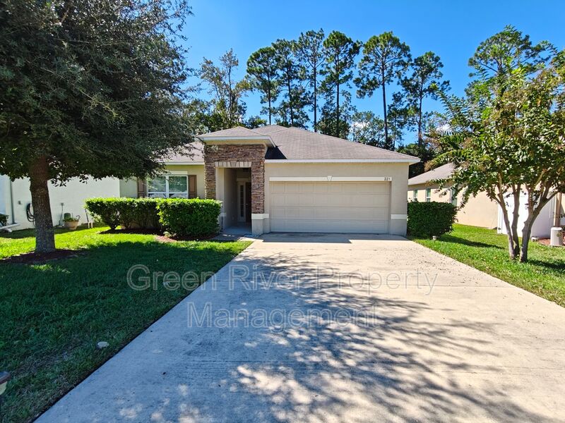St Augustine House: 223 Osprey Ln