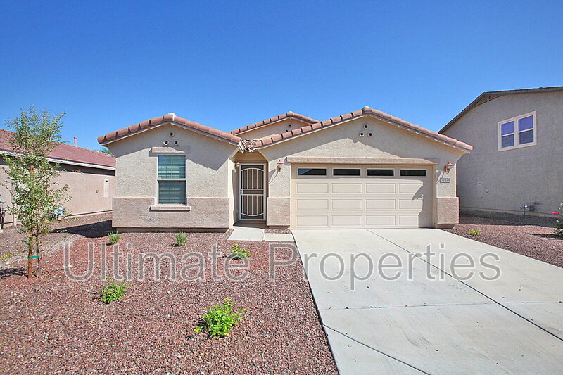 Surprise House: 17674 W Maya Way