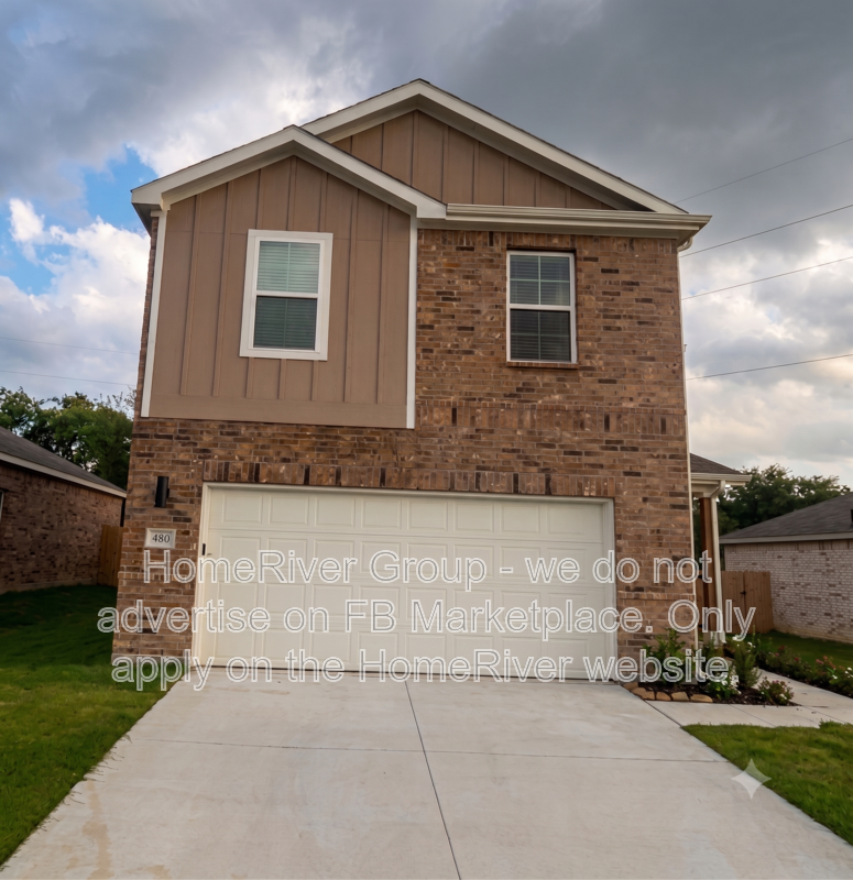 Ferris House: 480 Suffolk Dr