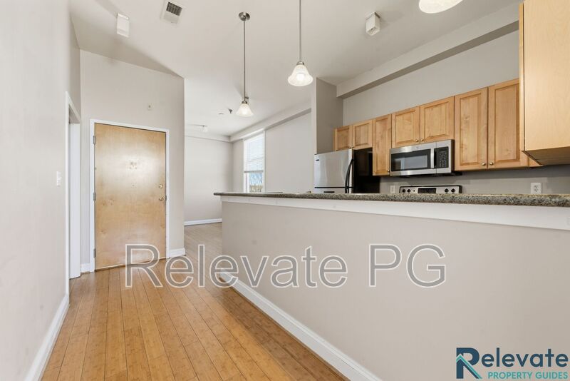 Richmond Condo: 1414 W Marshall St