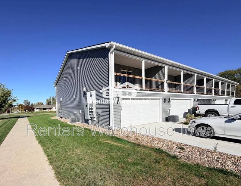 Perry Townhome: 2103 Willis Ave