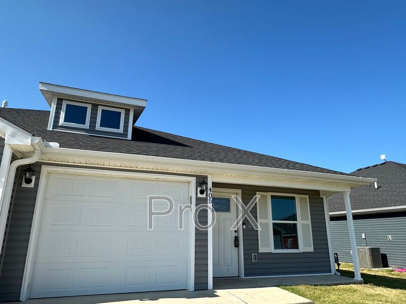 Duenweg House: 405 Alex Jordan Dr