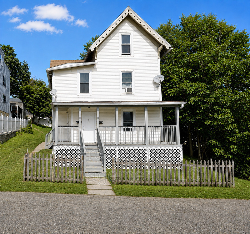 Waterbury Condo: 54 Bronson St