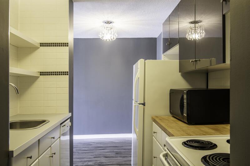 Edmonton House: 304 - 9930 113 St