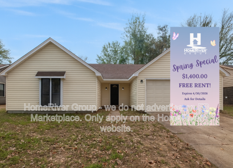 Memphis House: 6567 Red Birch Dr